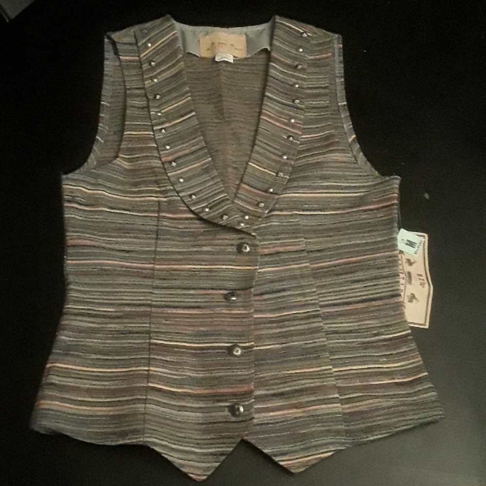 "NEW FRONTIER" Studded Western Vest (NEW)